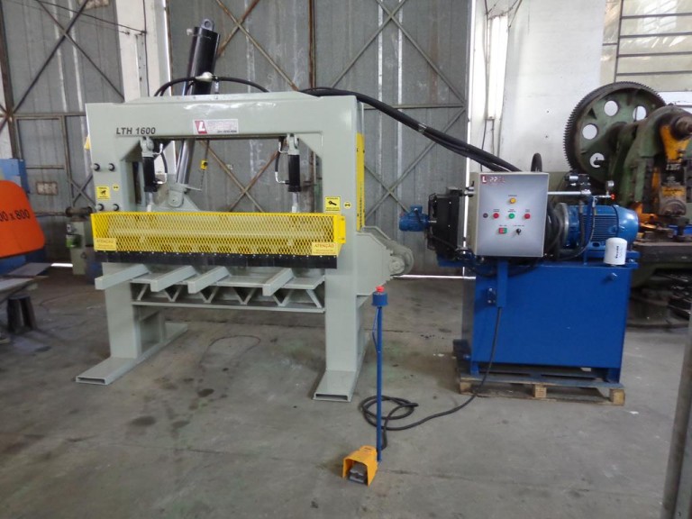 Tesoura Hidráulica LTH-1600