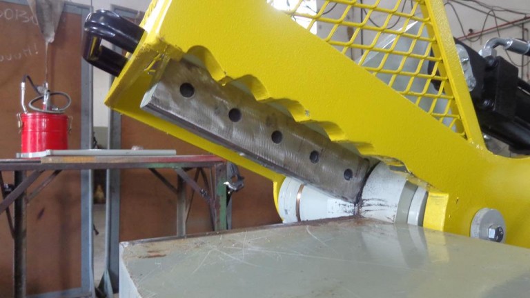 Tesoura Hidráulica LTH-300