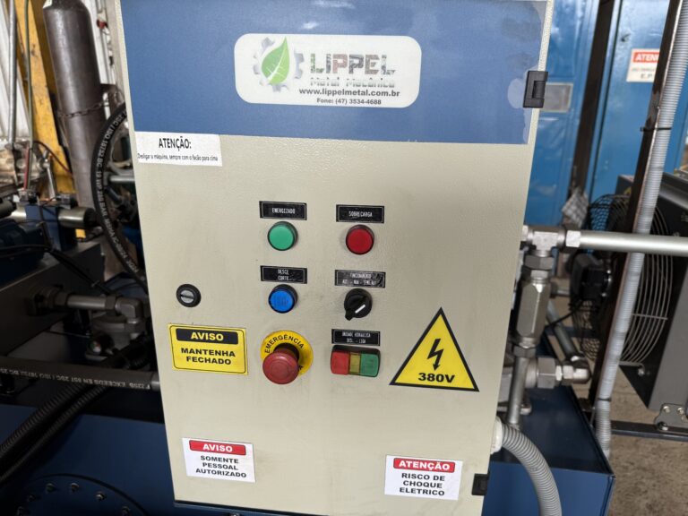 Guilhotina LTH-1200 (6)